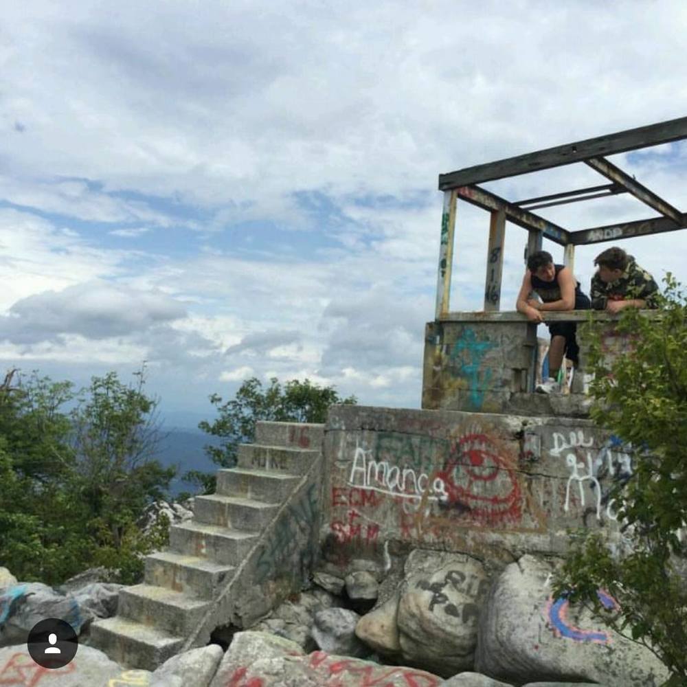 Meet your Posher, Ashton